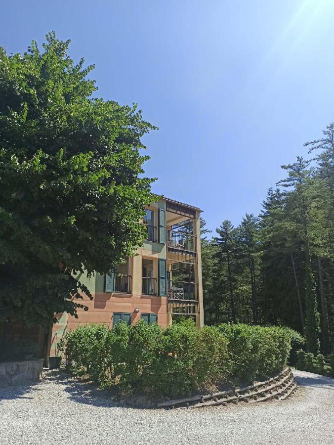 דירות Borzonasca Il Bosco Di Campo Marzano Sunlight מראה חיצוני תמונה